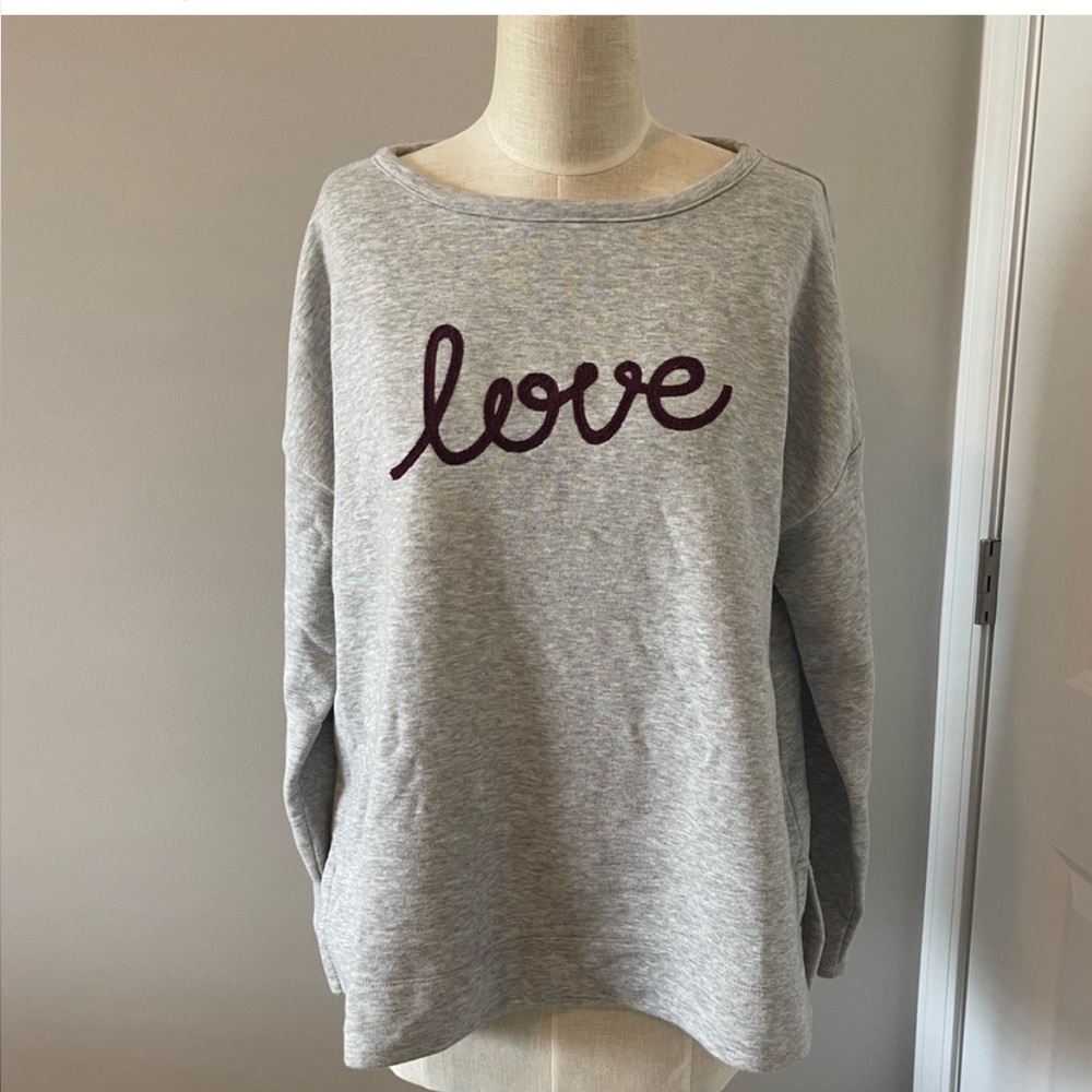 ISO LOFT | LOVE SWEATSHIRT | XL